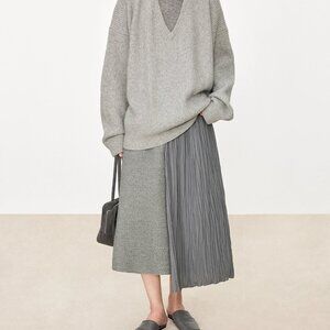 CHICJOC Women Grey Wool Blend Pleated Skirt Size 38 NWT